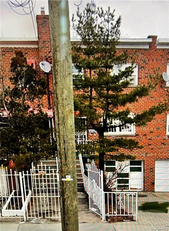Property for Sale at 4160 Baychester Avenue, Bronx, New York - Bedrooms: 3 
Bathrooms: 2 
Rooms: 4  - $560,000