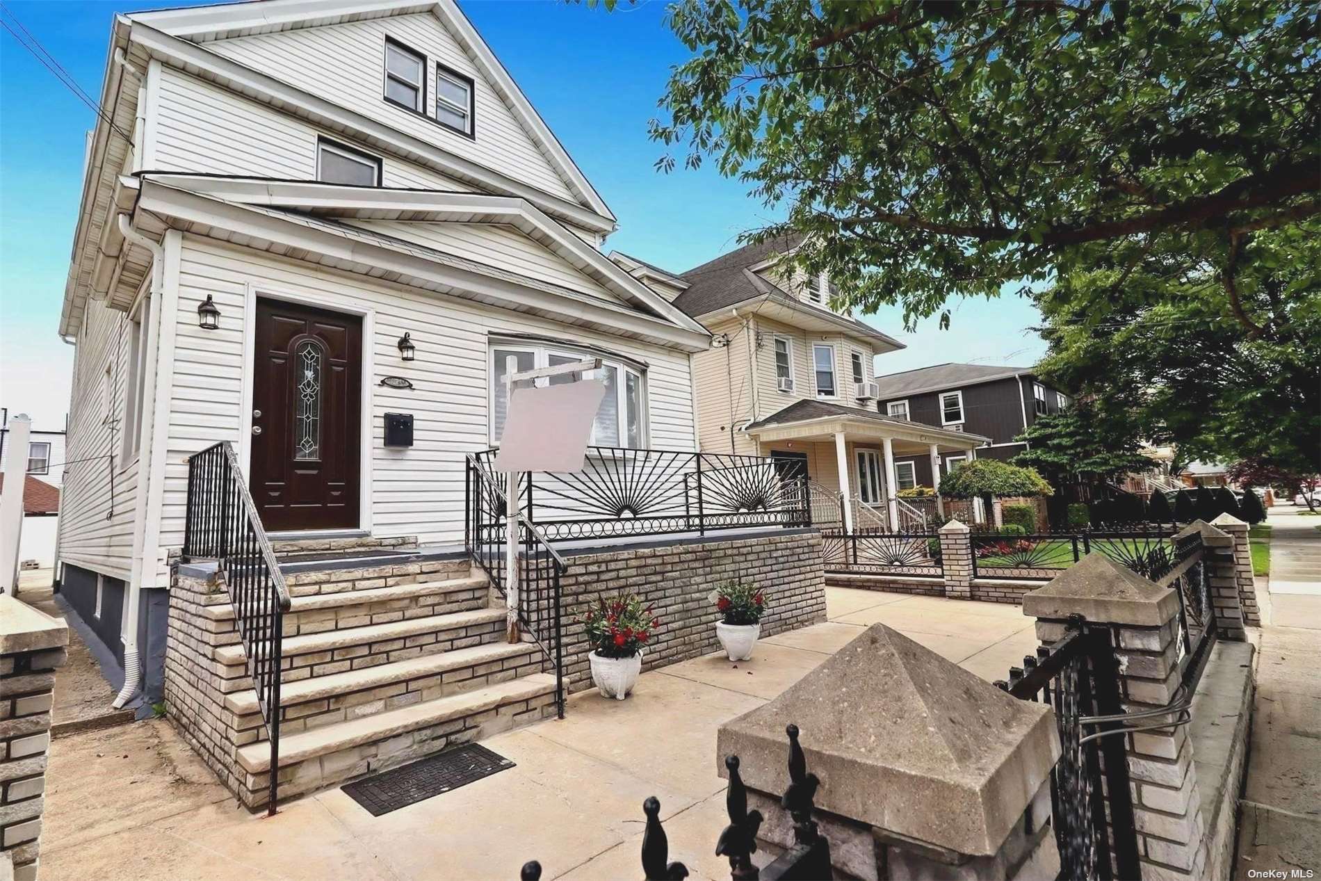 View Richmond Hill South, NY 11419 house
