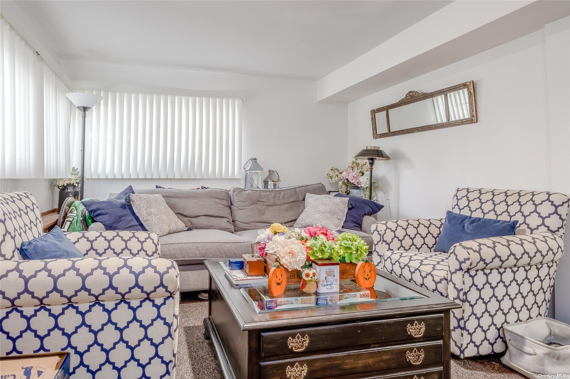 208 Irving Avenue, Deer Park, New York image 24
