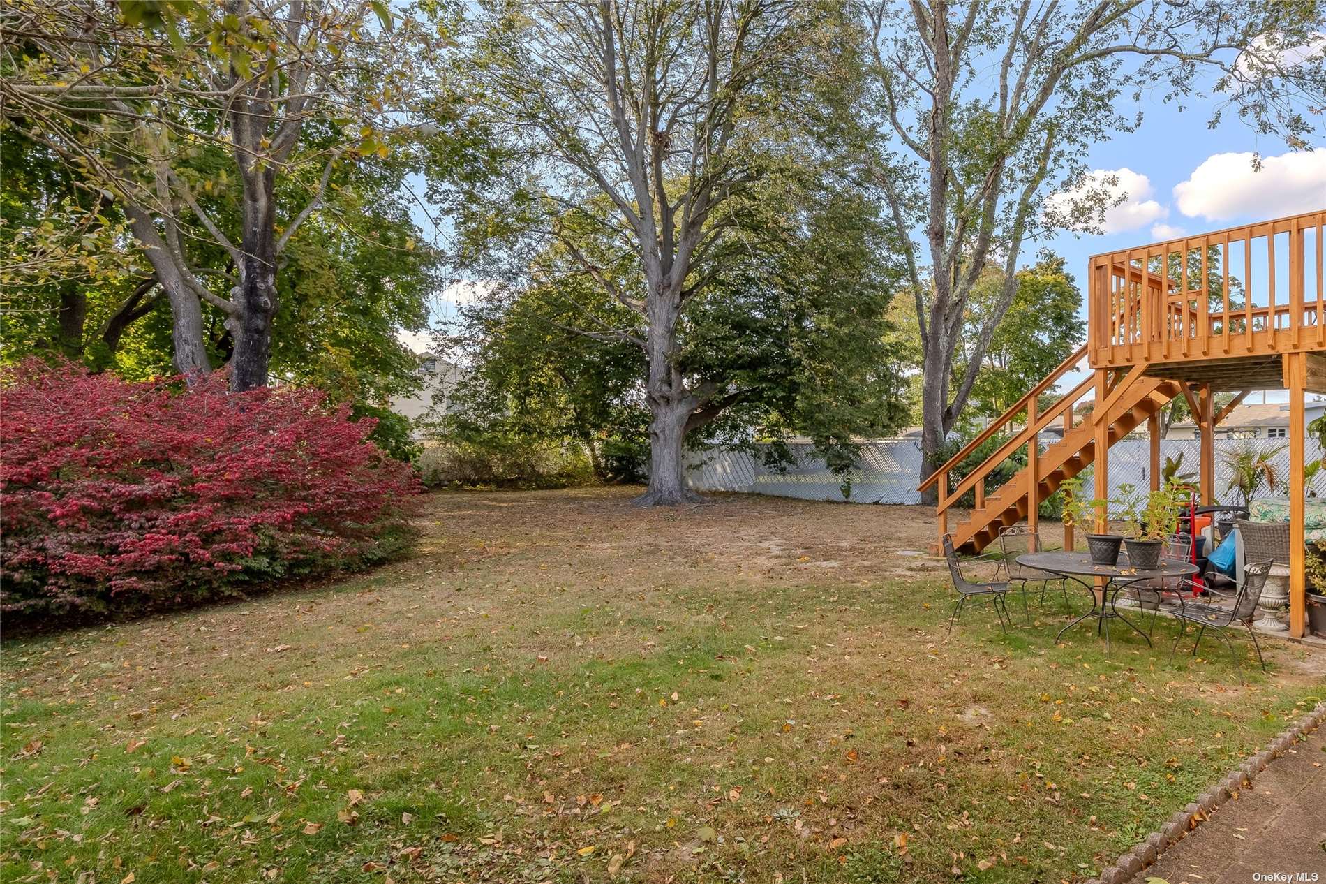 208 Irving Avenue, Deer Park, New York image 4