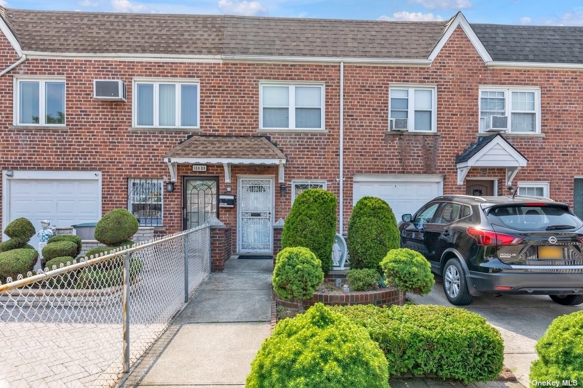 Property for Sale at 13335 Boss Street, Ozone Park, Queens, NY - Bedrooms: 4 
Bathrooms: 1 
Rooms: 7  - $689,990