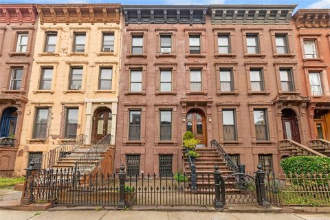 121 Hancock Street Brooklyn NY 11216