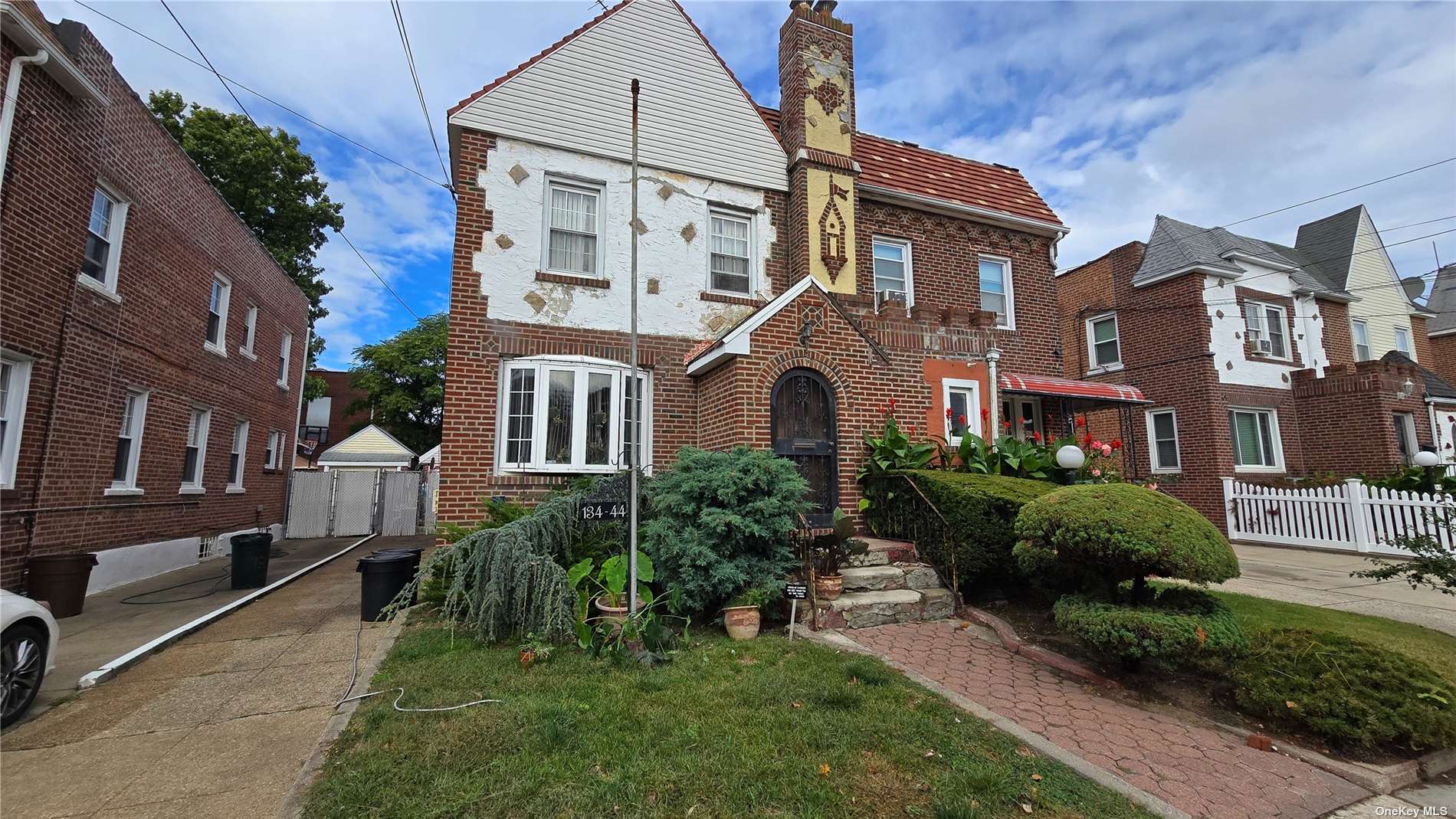 13444 229th Street, Laurelton, Queens, NY - 3 Bedrooms  
2 Bathrooms  
6 Rooms - 