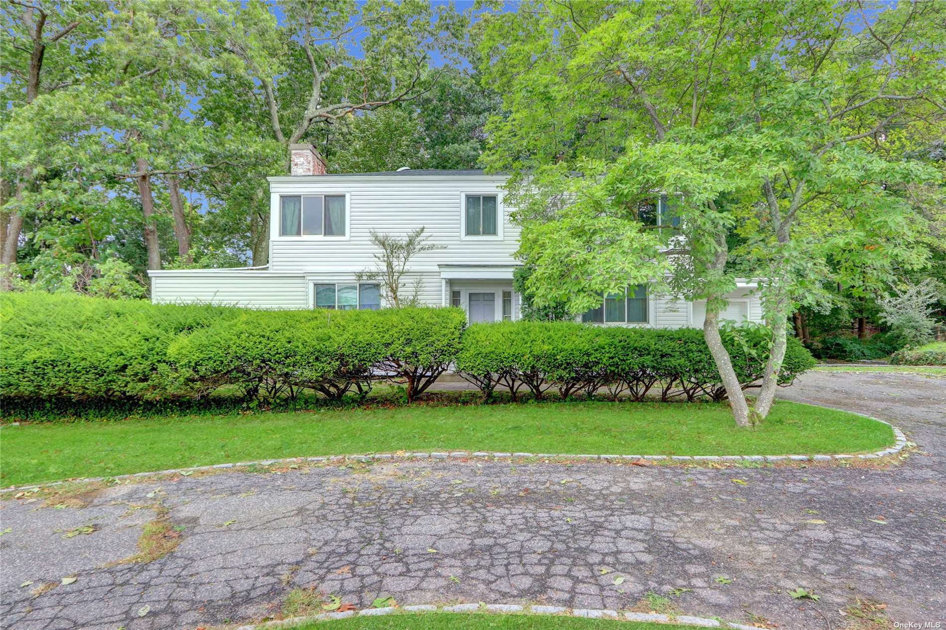 Property for Sale at 608 Belle Terre Road, Port Jefferson, Hamptons, NY - Bedrooms: 4 
Bathrooms: 3  - $604,950