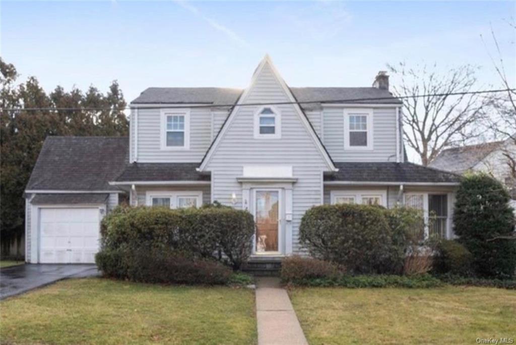 Photo 1 of 14 of 14 Plymouth Avenue house