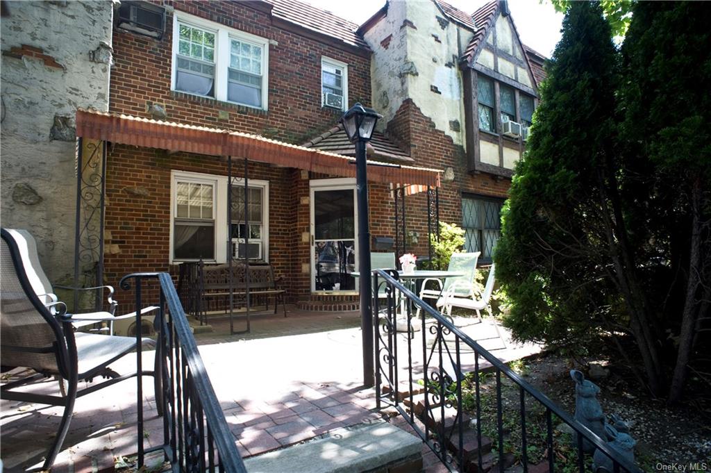 Property for Sale at 8560 67th Avenue, Rego Park, Queens, NY - Bedrooms: 3 
Bathrooms: 2 
Rooms: 8  - $999,000