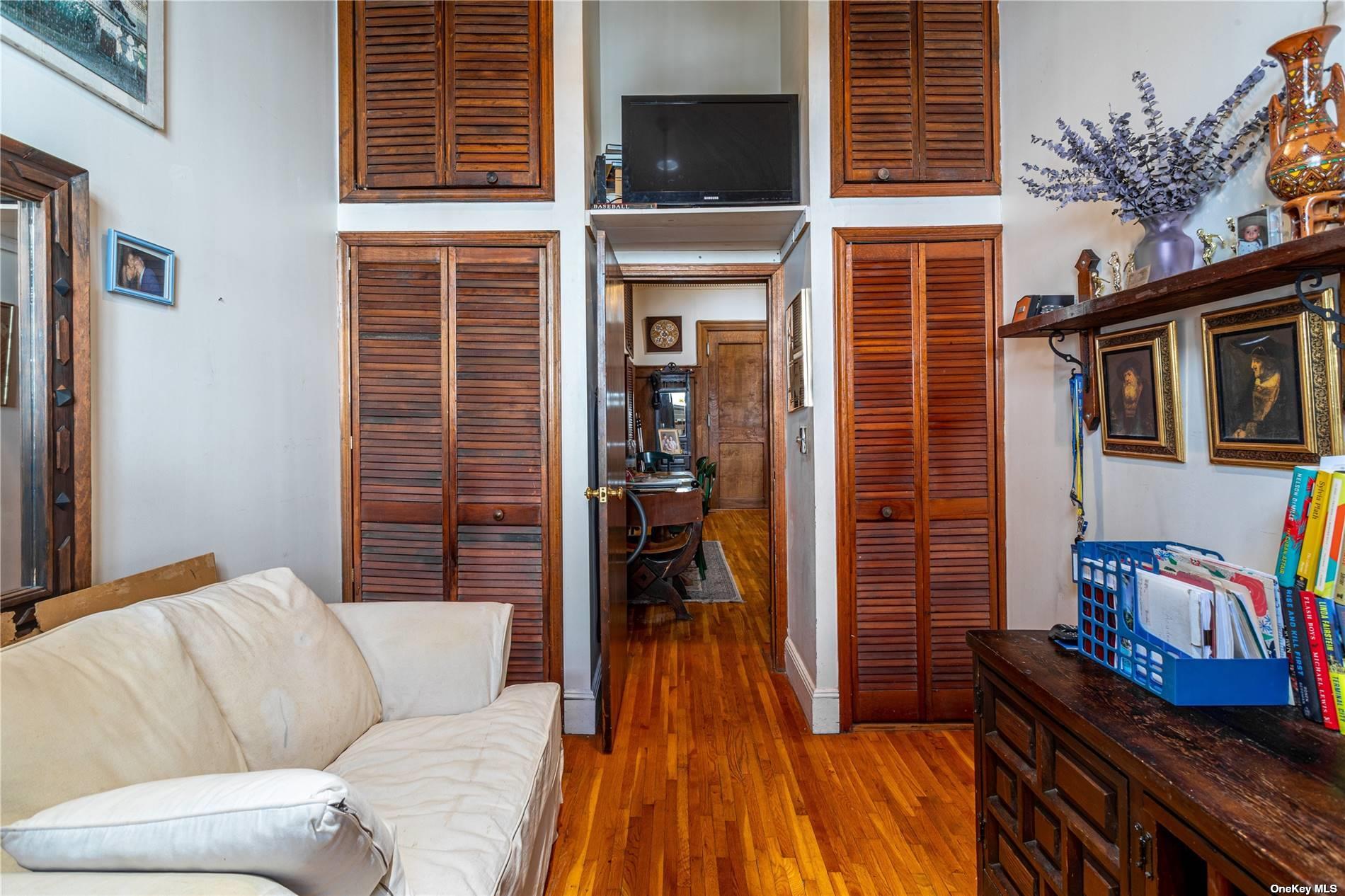 341 W 87th Street 1R