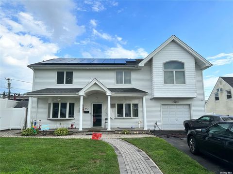 43 Crag Lane Levittown NY 11756