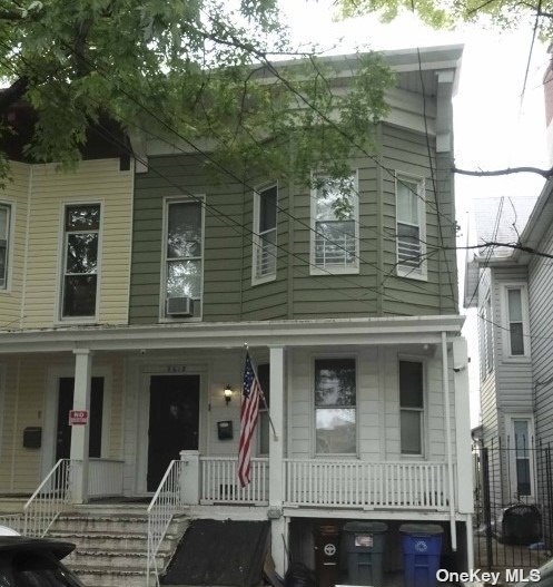 8618 90th Street, Woodhaven, Queens, NY - 5 Bedrooms  
3 Bathrooms  
12 Rooms - 