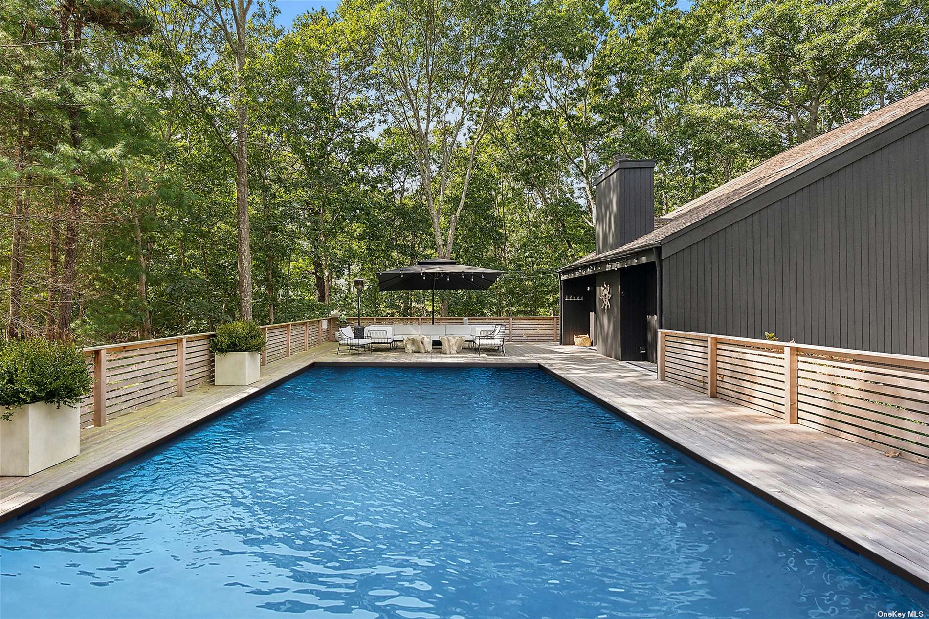 6 James Street, East Hampton, New York image 12