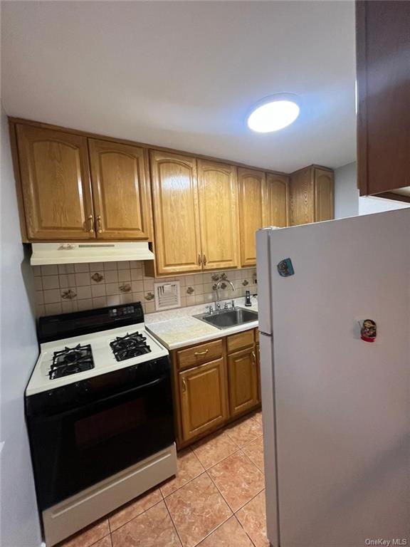 1874 Pelham Parkway #3A, Bronx, New York image 19