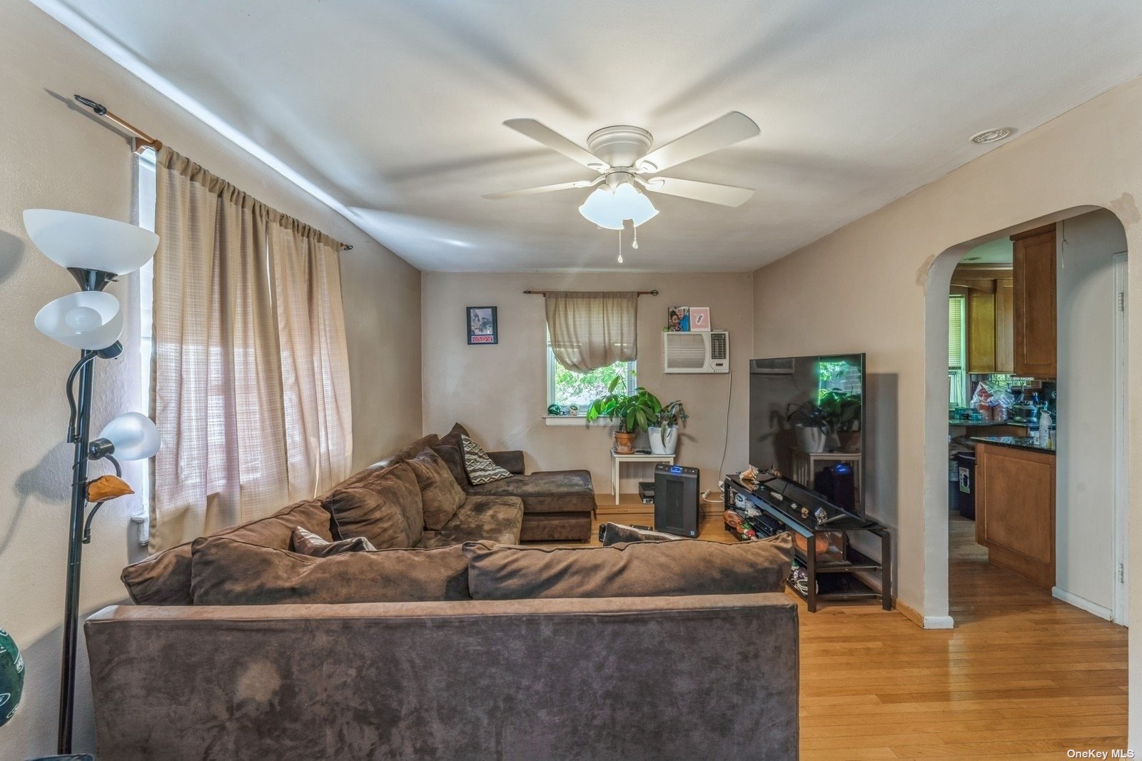 263-33 73rd Avenue #97A72, Glen Oaks, New York image 4