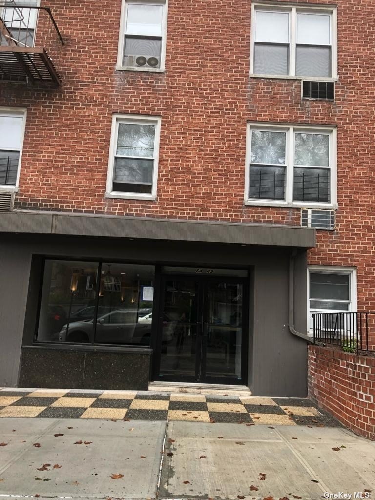 6449 Wetherole Street 4G, Rego Park, Queens, NY - 2 Bedrooms  
1 Bathrooms  
4 Rooms - 