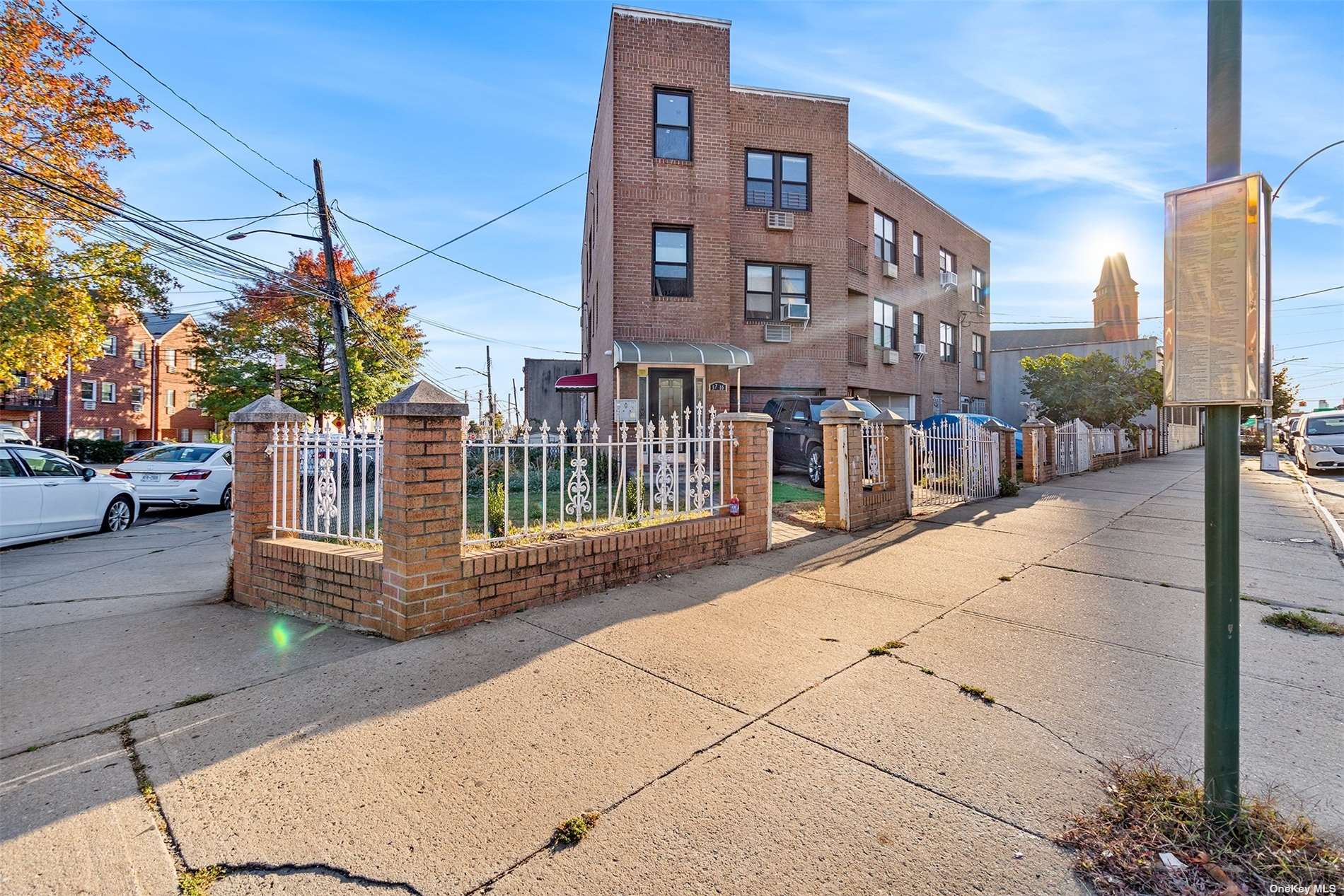 3716 Greenpoint Avenue, Long Island City, Queens, NY - 5 Bedrooms  
5 Bathrooms  
12 Rooms - 