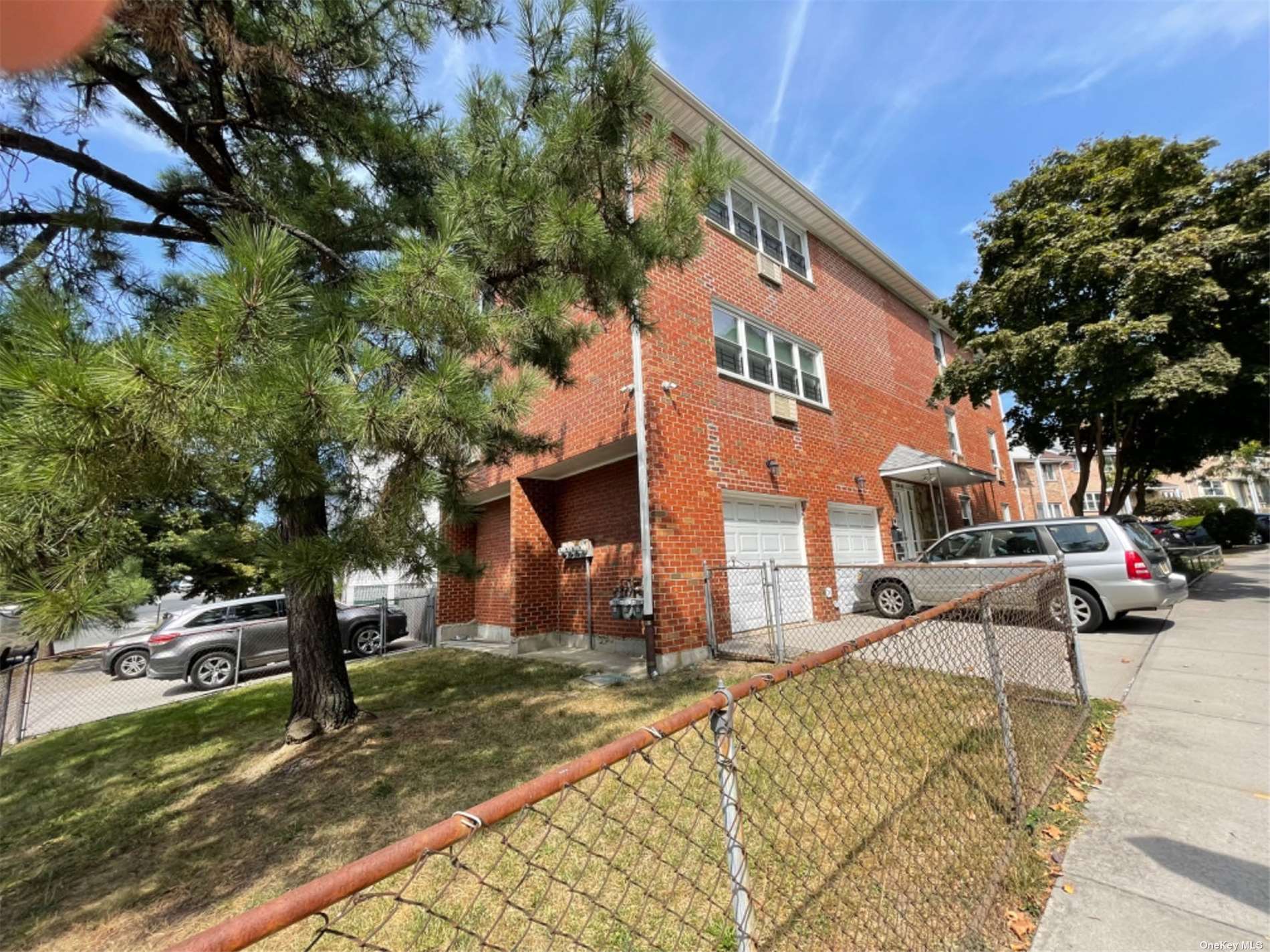 239-19 66th Avenue