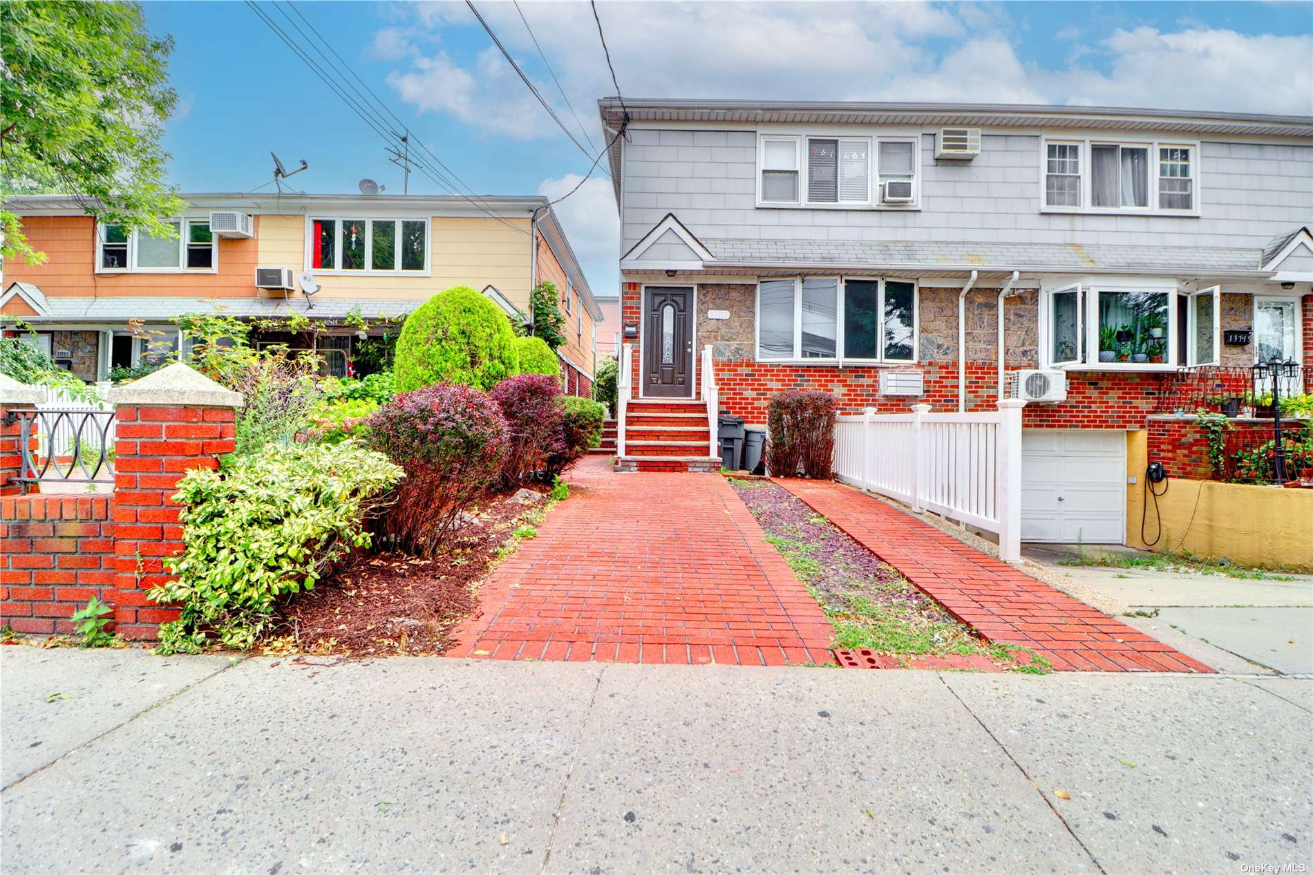 Property for Sale at 13711 Lafayette Street, Ozone Park, Queens, NY - Bedrooms: 6 
Bathrooms: 4.5 
Rooms: 15  - $999,317