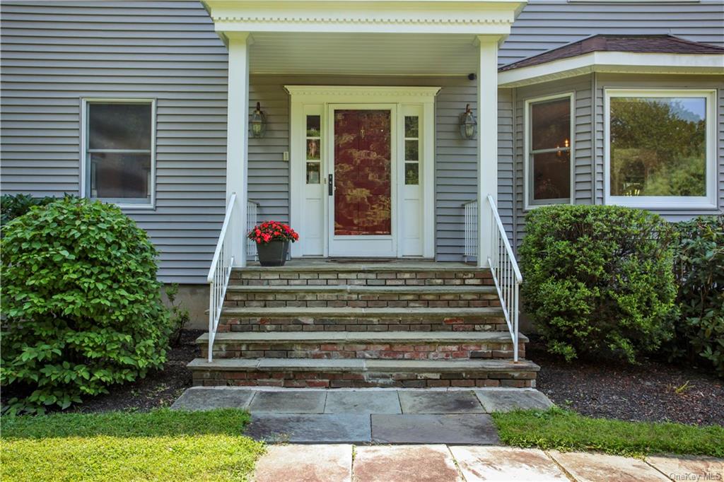 1 Aida Lane, Cortlandt Manor, New York image 3