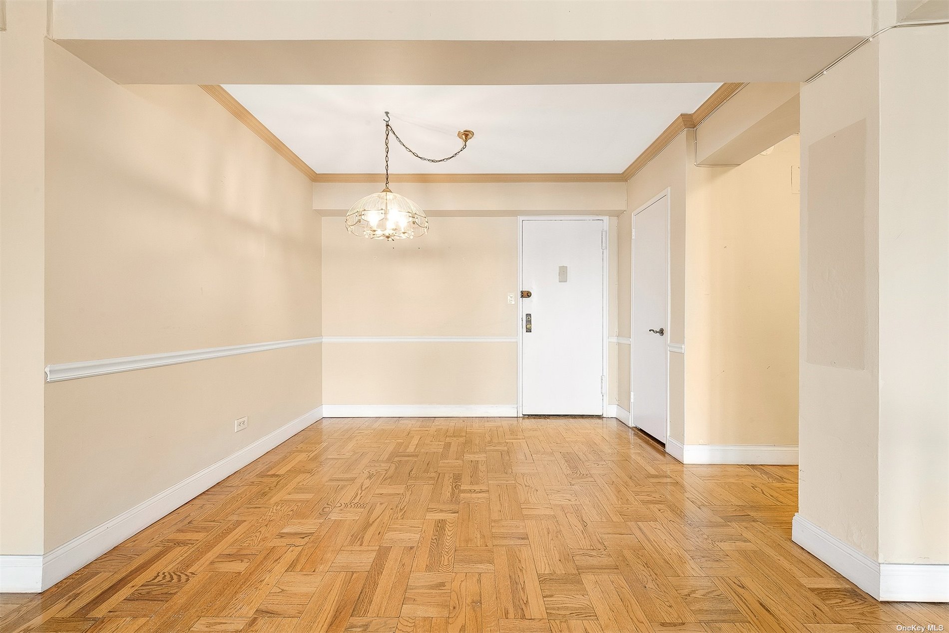 110-20 71st Road #91O, Forest Hills, New York image 3