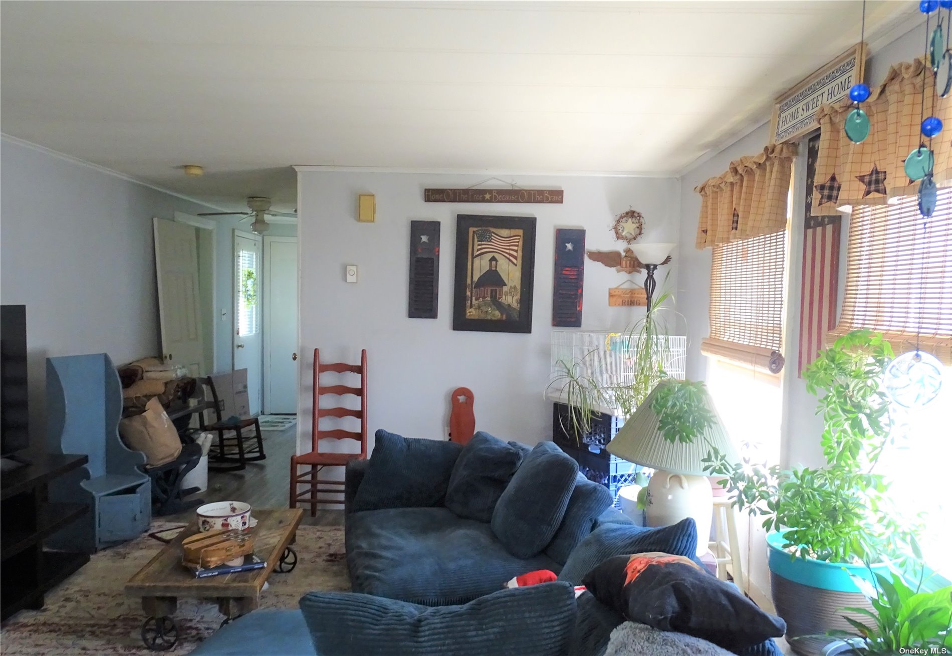 15 E Village Circle #15, Manorville, New York image 7