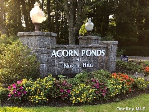 18 Acorn Ponds Drive #18, Roslyn, New York image 17