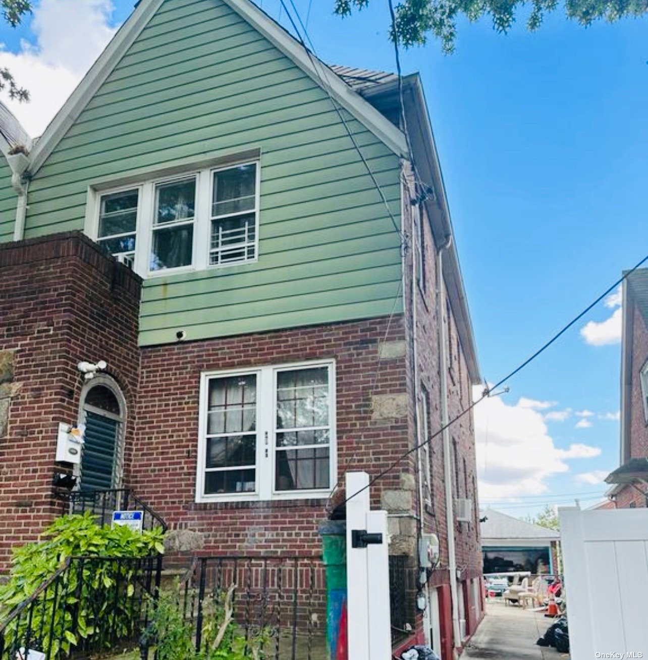 14056 Quince Avenue, Flushing, Queens, NY - 3 Bedrooms  
3 Bathrooms  
7 Rooms - 