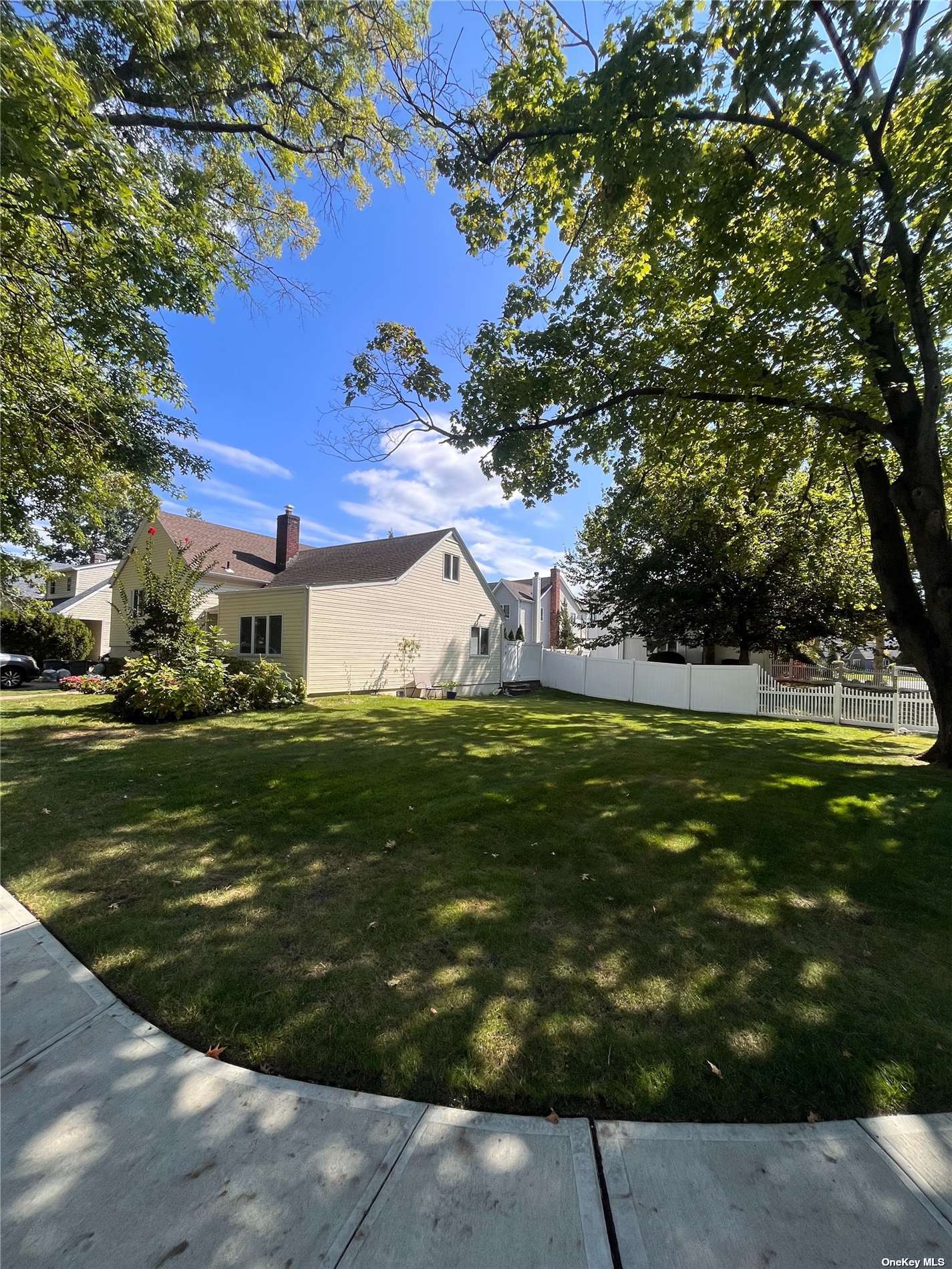 937 Carol Avenue, Woodmere, New York image 4