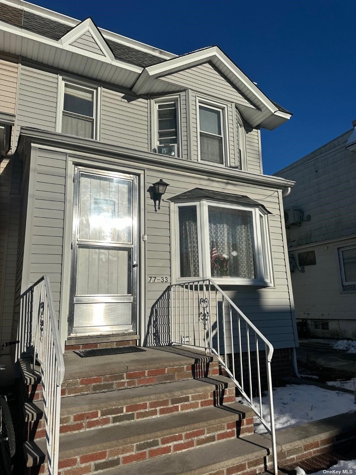 7733 76th Street, Glendale, Queens, NY - 3 Bedrooms  
1 Bathrooms  
6 Rooms - 