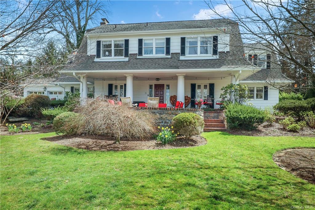 8 Park Road, Scarsdale, New York - 7 Bedrooms  
6 Bathrooms  
11 Rooms - 