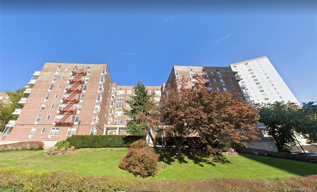 Property for Sale at 601 Kappock Street 1G, Bronx, New York - Bathrooms: 1 
Rooms: 3  - $134,500