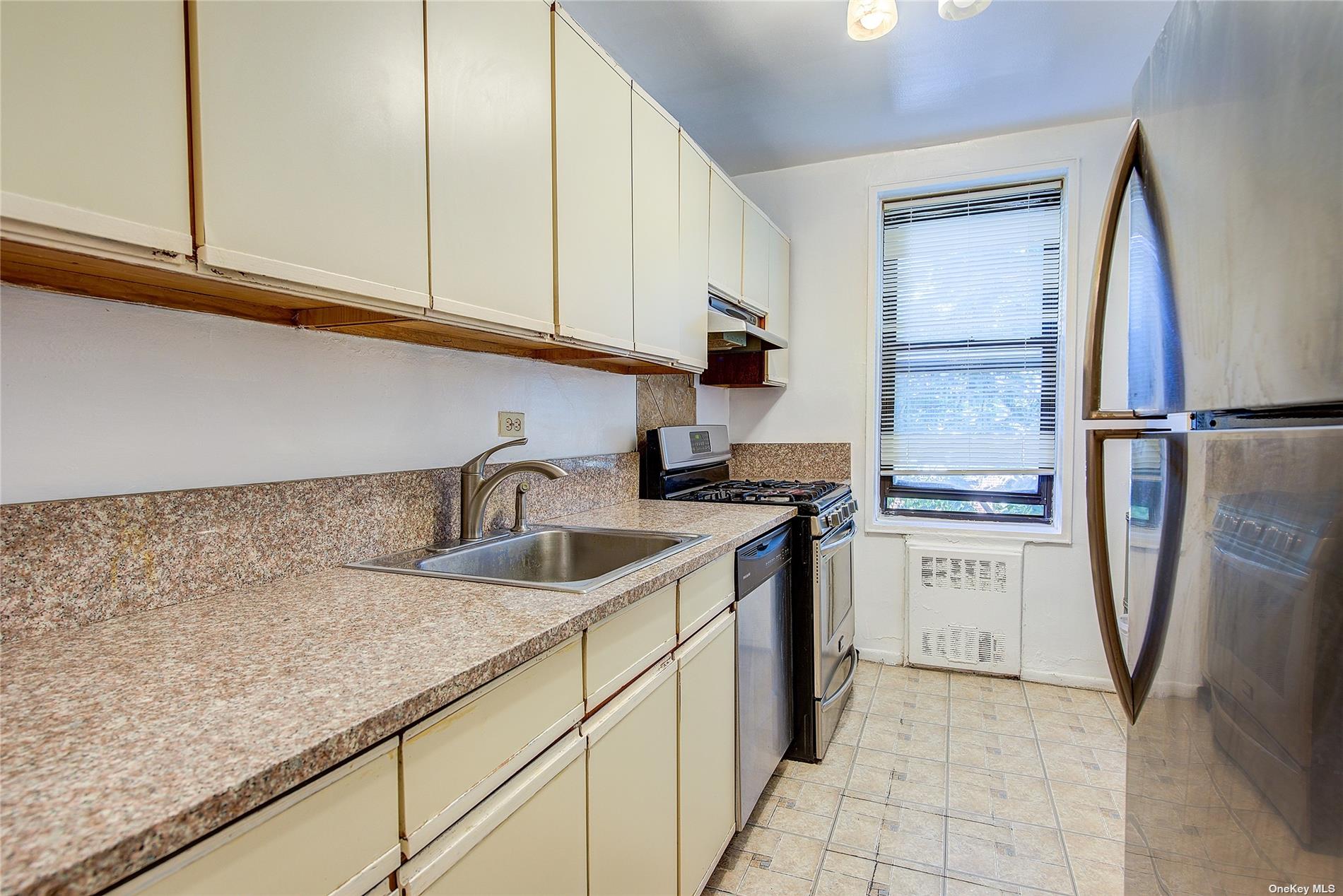 63-95 Austin Street #3D, Rego Park, New York image 14