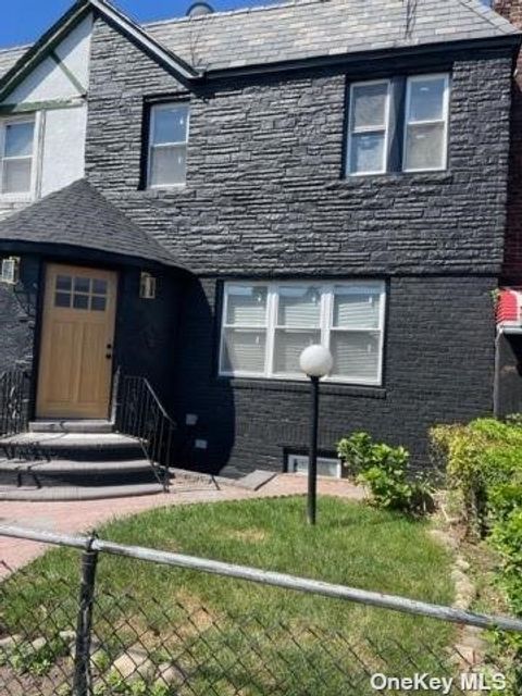 Homes For Sale - 114-40 200th Street<br/> Saint Albans, NY 11412