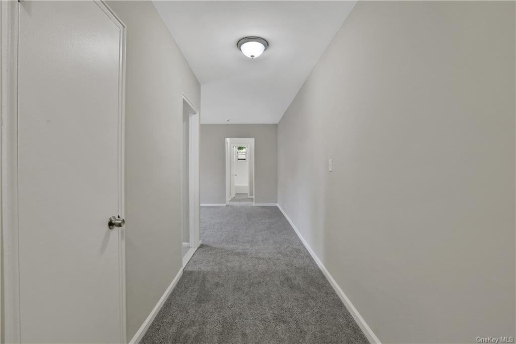 8 Bryant Crescent #1M, White Plains, New York image 3