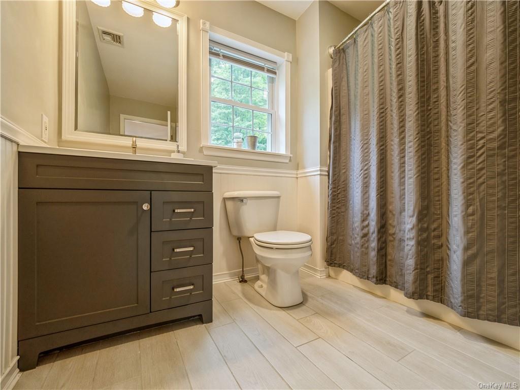 94 Perks Boulevard, Cold Spring, New York image 21
