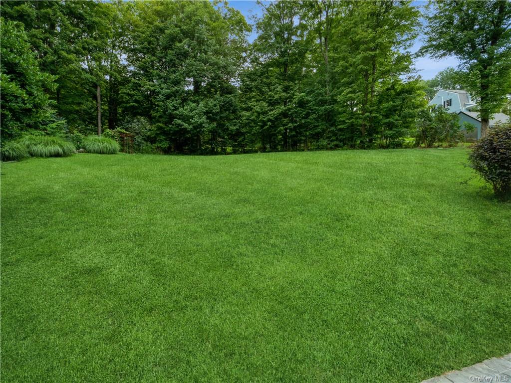 94 Perks Boulevard, Cold Spring, New York image 27