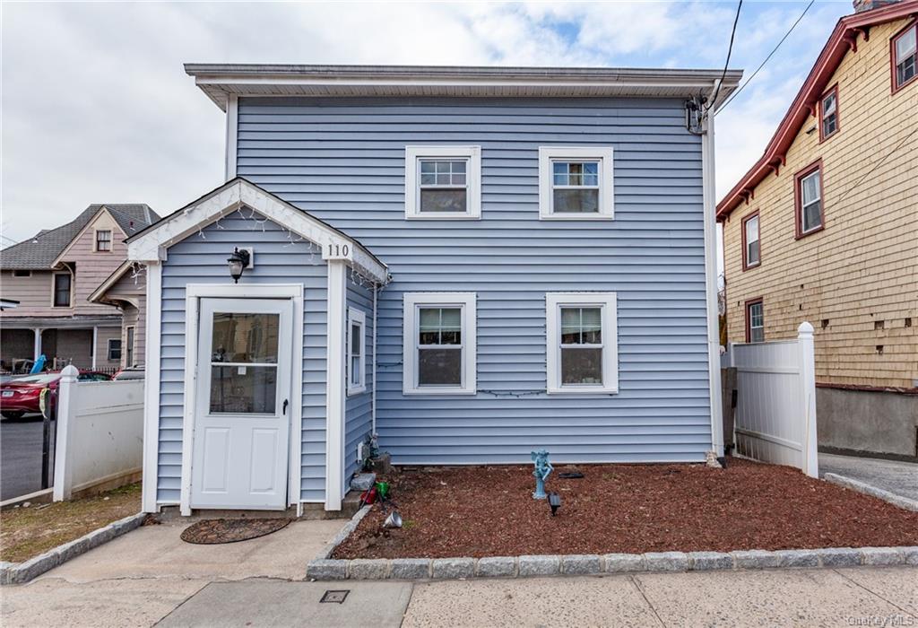 Photo 1 of 26 of 110 N Broad Street house