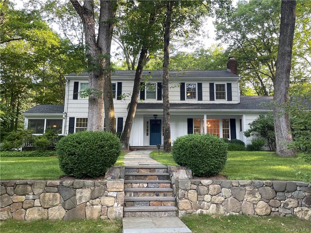 Property for Sale at 20 Buck Hill Lane, Pound Ridge, New York - Bedrooms: 4 
Bathrooms: 3.5 
Rooms: 10  - $1,325,000