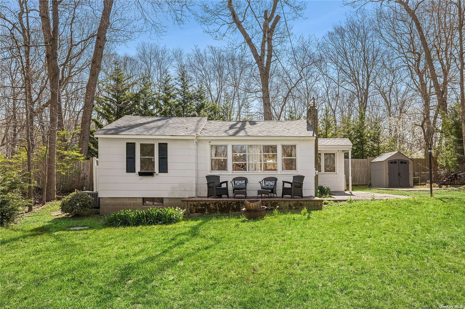Property for Sale at 780 Paradise Road, Southold, Hamptons, NY - Bedrooms: 2 
Bathrooms: 1  - $599,000