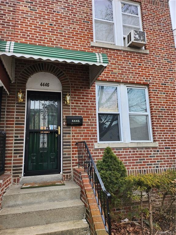 Property for Sale at 4446 De Reimer Avenue, Bronx, New York - Bedrooms: 3 
Bathrooms: 3 
Rooms: 5  - $599,000