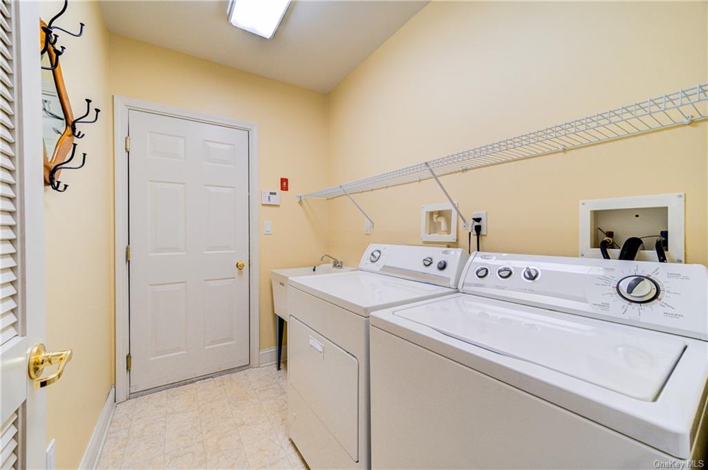 23 Sunflower Street, Middletown, New York image 13