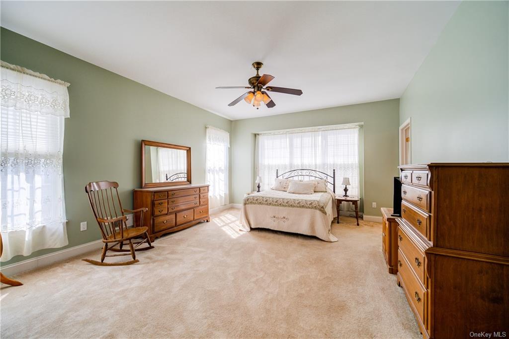 23 Sunflower Street, Middletown, New York image 18