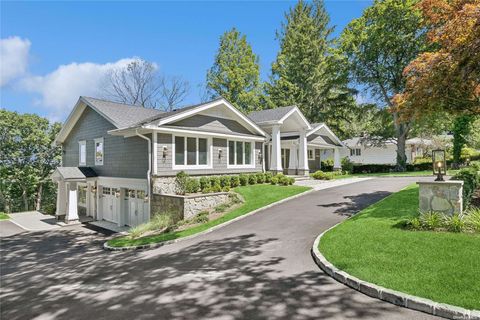 190 Mimosa Drive East Hills NY 11576