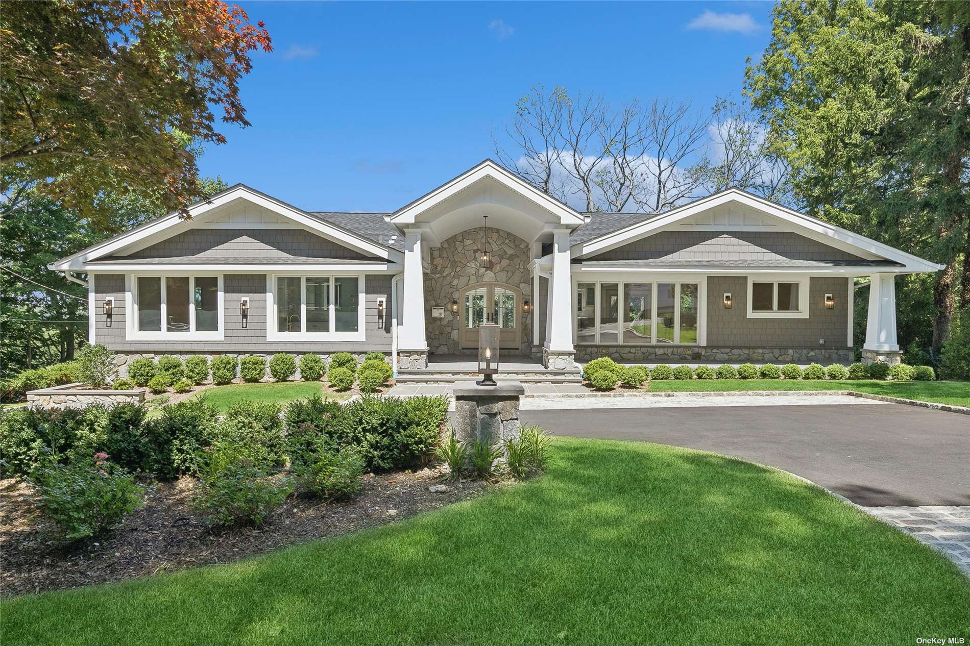 190 Mimosa Drive