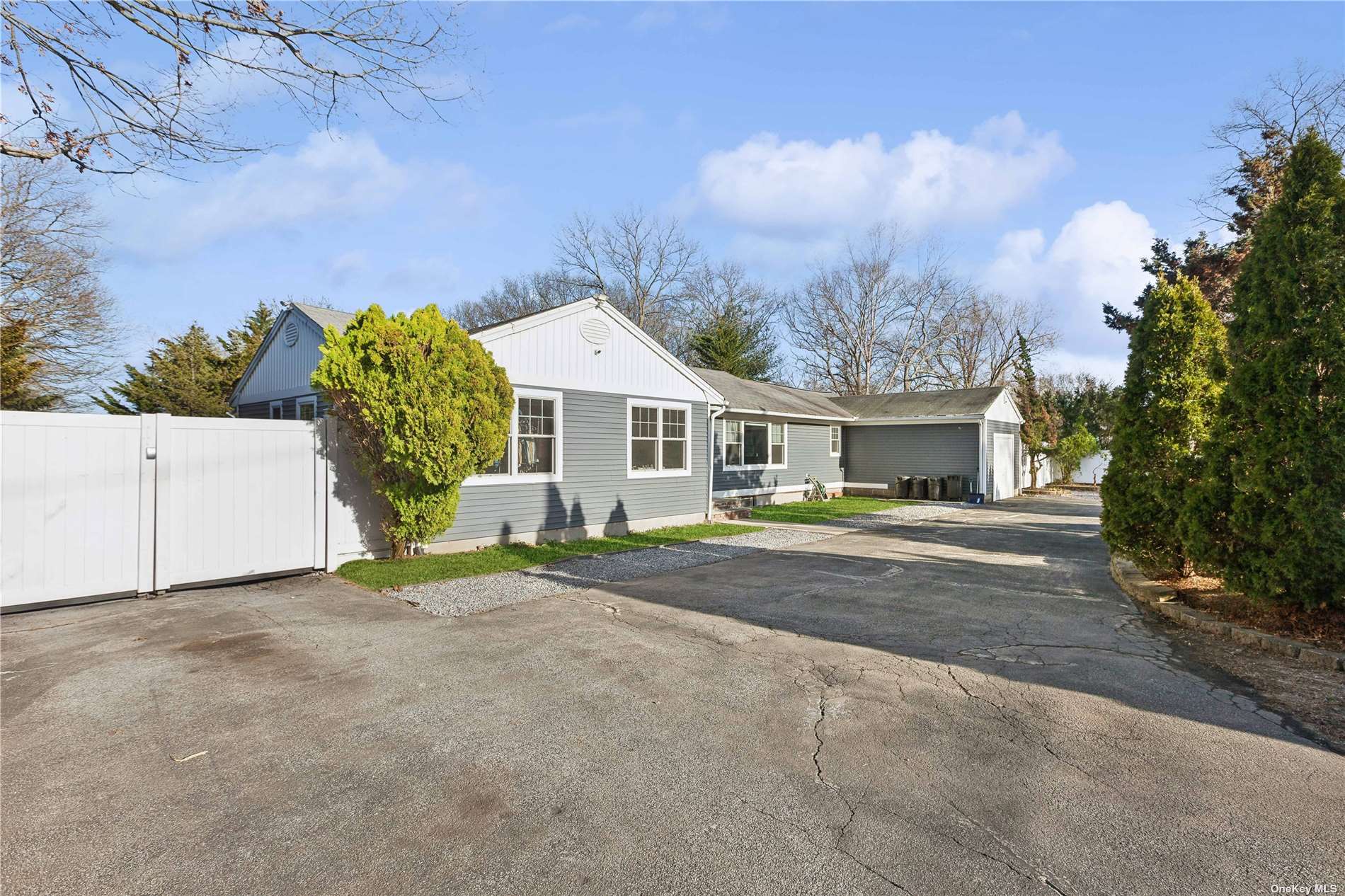 Property for Sale at 19 Hilltop Drive, Smithtown, Hamptons, NY - Bedrooms: 4 
Bathrooms: 3  - $949,990