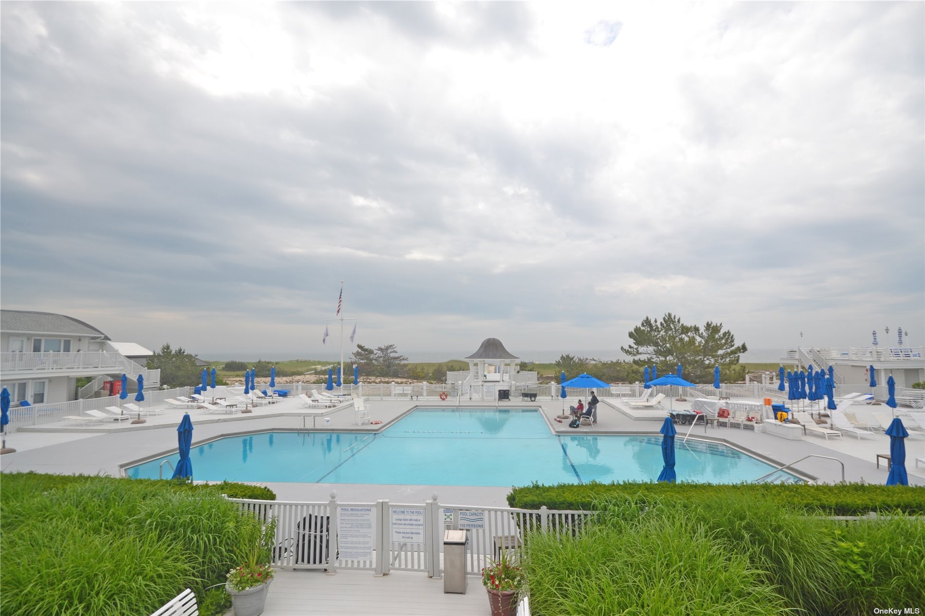 231 Dune Rd #11, Westhampton Beach, New York image 3