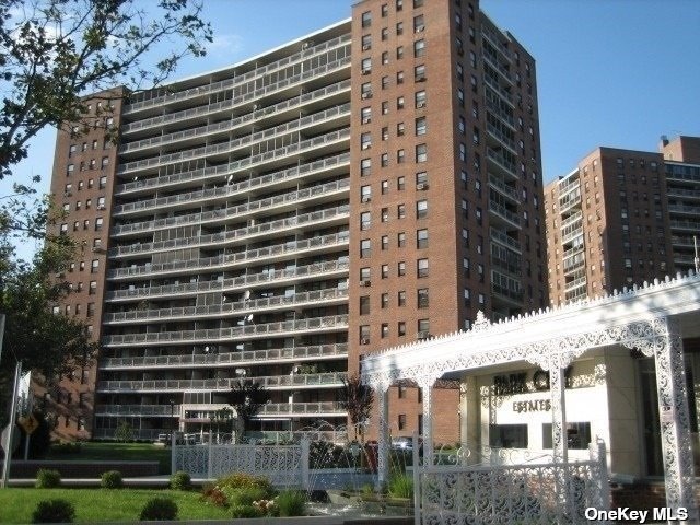 61-15 98th Street St #4J, Rego Park, New York image 27