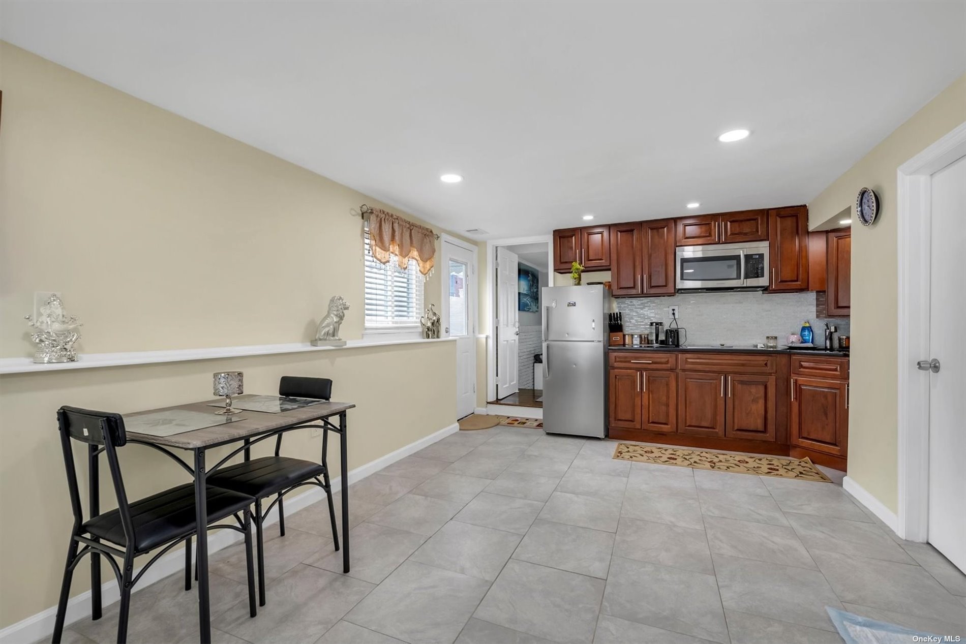 160-28 87th Street, Howard Beach, New York image 4