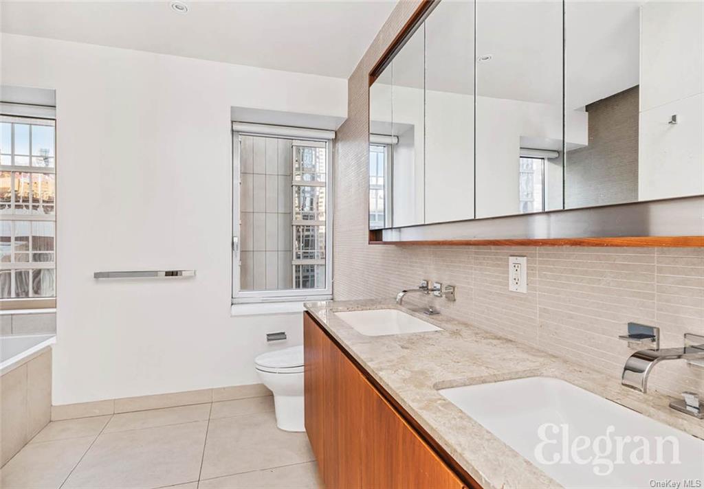 Photo 5 of 14 of 555 W 59th St 8B condo