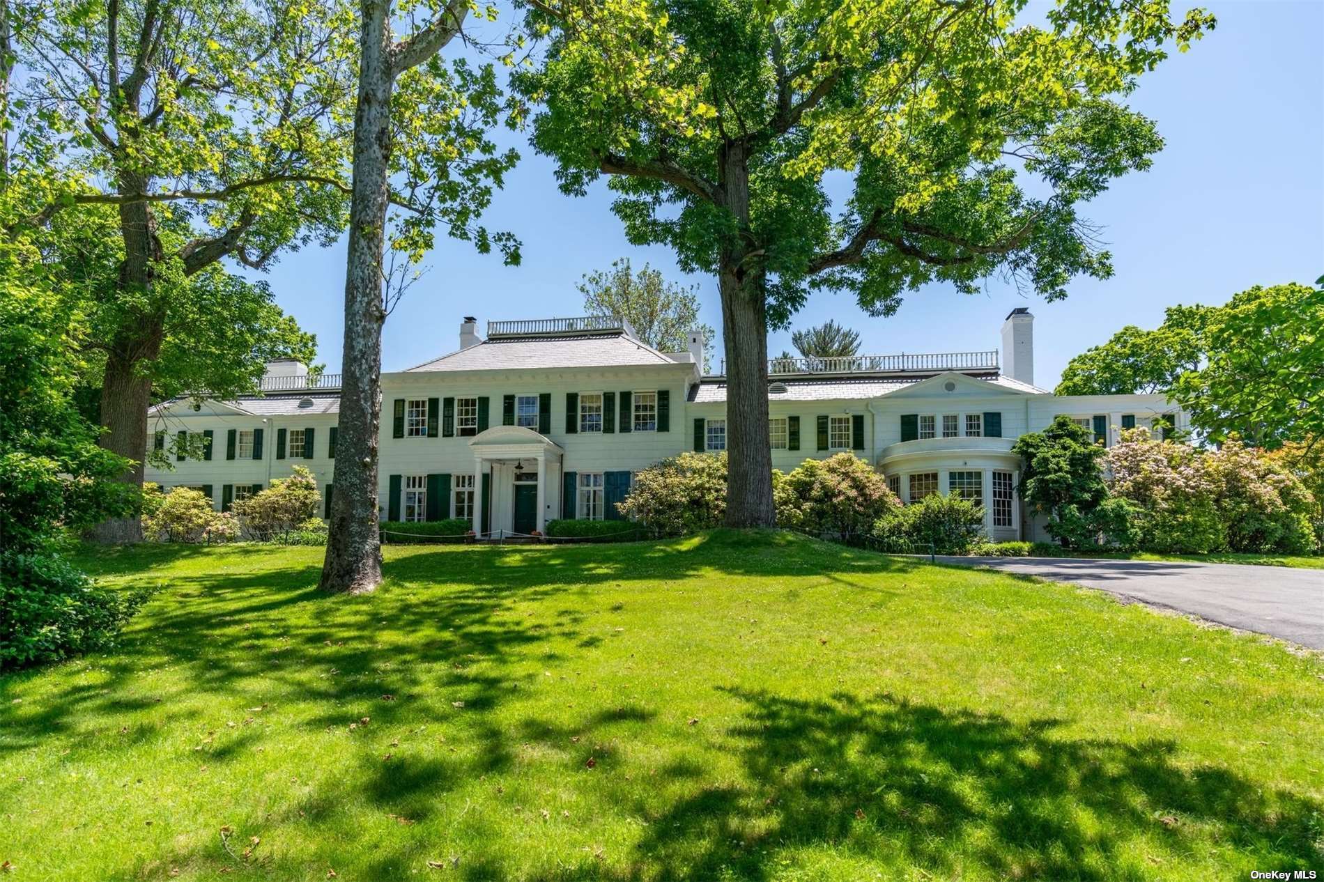 View Oyster Bay Cove, NY 11771 house