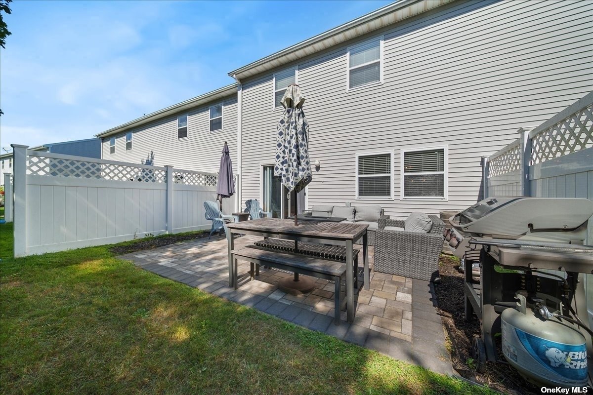 58 Smith Avenue #58, Bay Shore, New York image 28