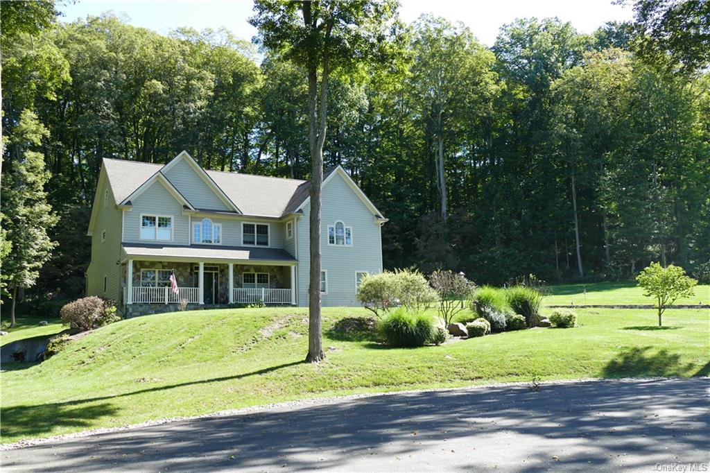 Property for Sale at 72 Billys Way, Cold Spring, New York - Bedrooms: 3 
Bathrooms: 4 
Rooms: 13  - $1,250,000